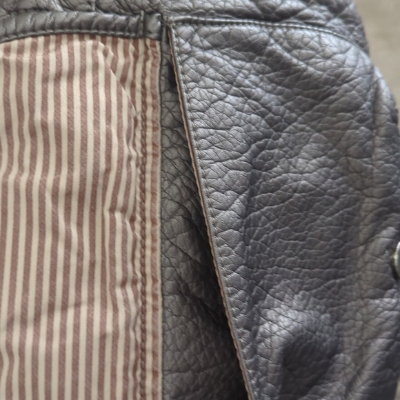 Handbag by Ampere Creations - Picture 12 of 15